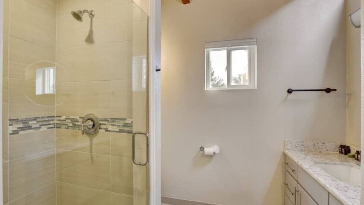 Photo of Bathroom in Paradise
