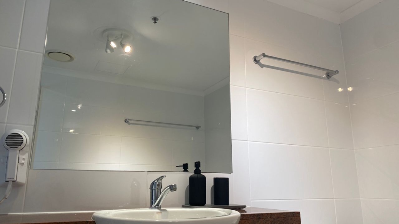 Photo of Bathroom in Main Beach