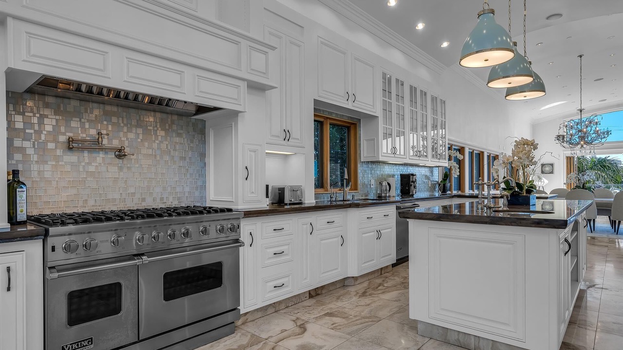 Photo of Kitchen in Central Malibu