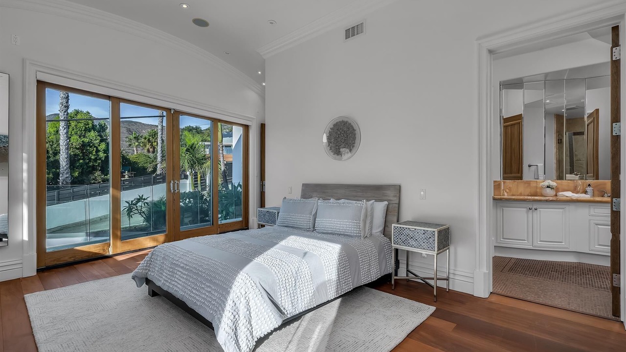 Photo of Bedroom in Central Malibu