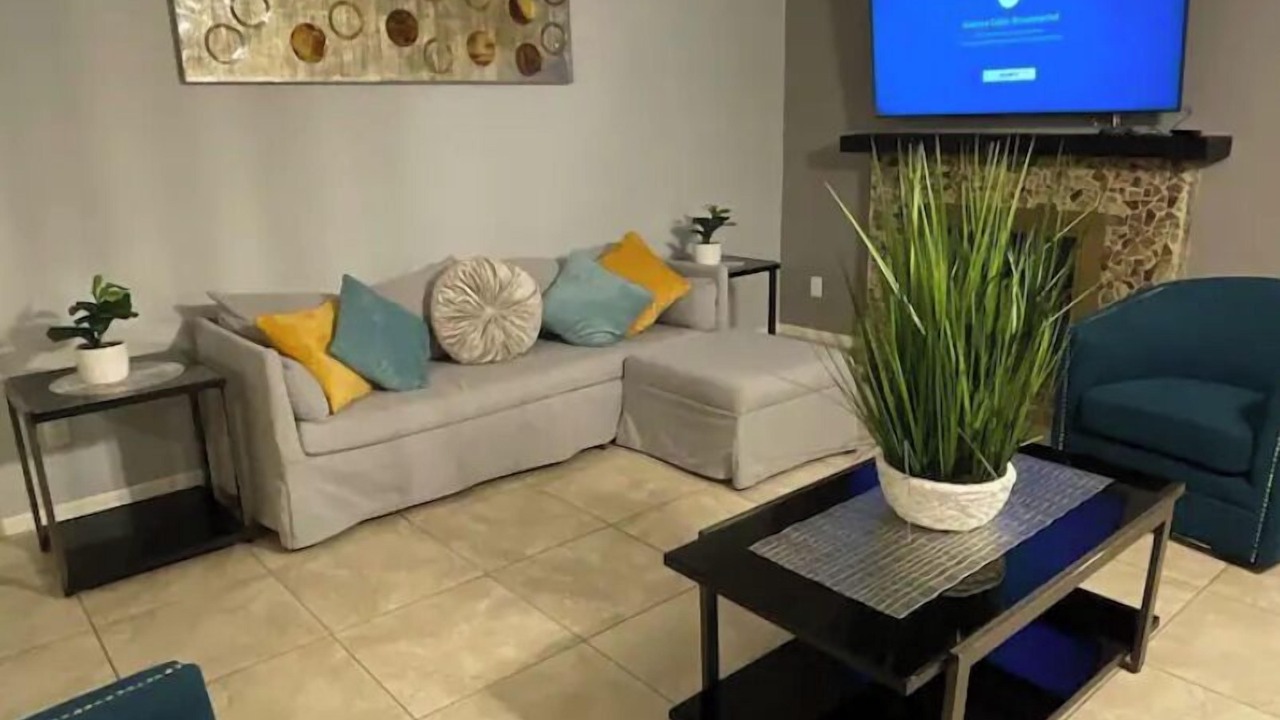Photo of Livingroom in Sunrise Manor