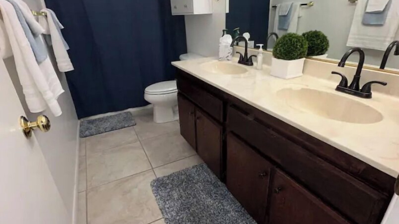 Photo of Bathroom in Sunrise Manor