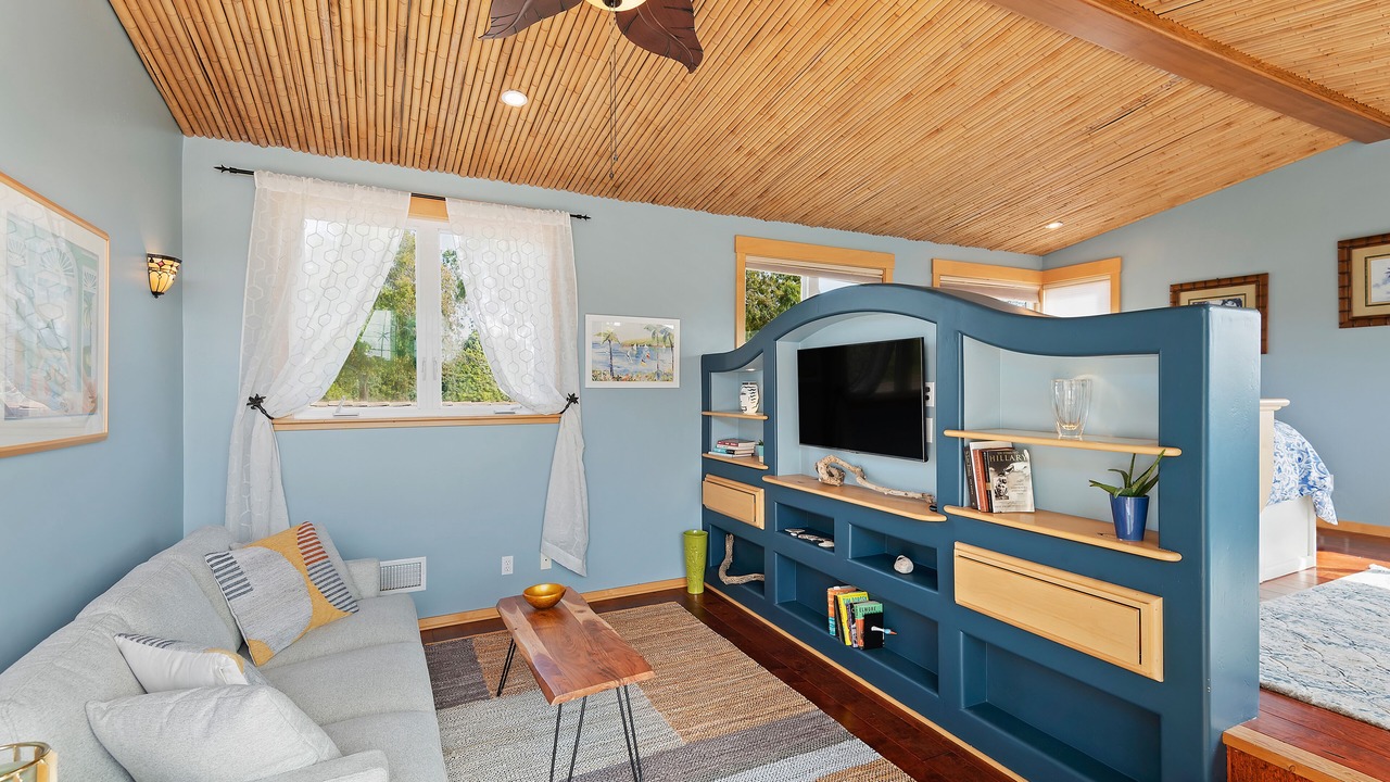 Photo of Livingroom in East Mesa