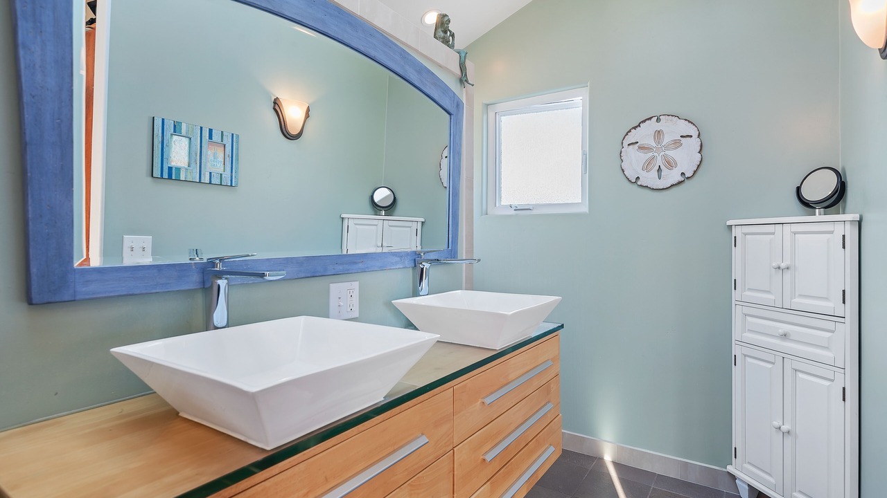 Photo of Bathroom in East Mesa