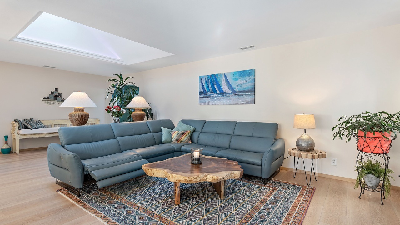 Photo of Livingroom in East Mesa