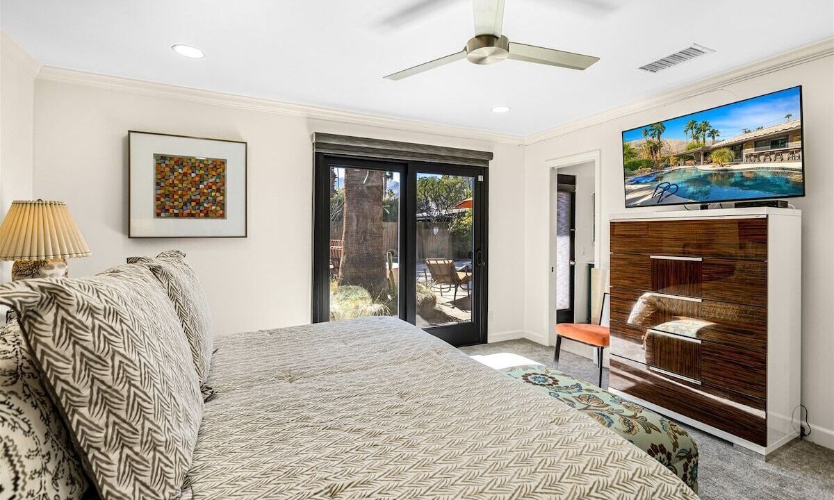 Photo of Bedroom in Tahquitz River Estates