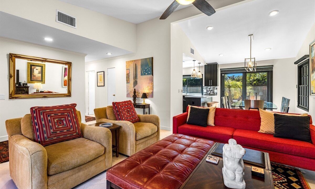 Photo of Livingroom in Tahquitz River Estates