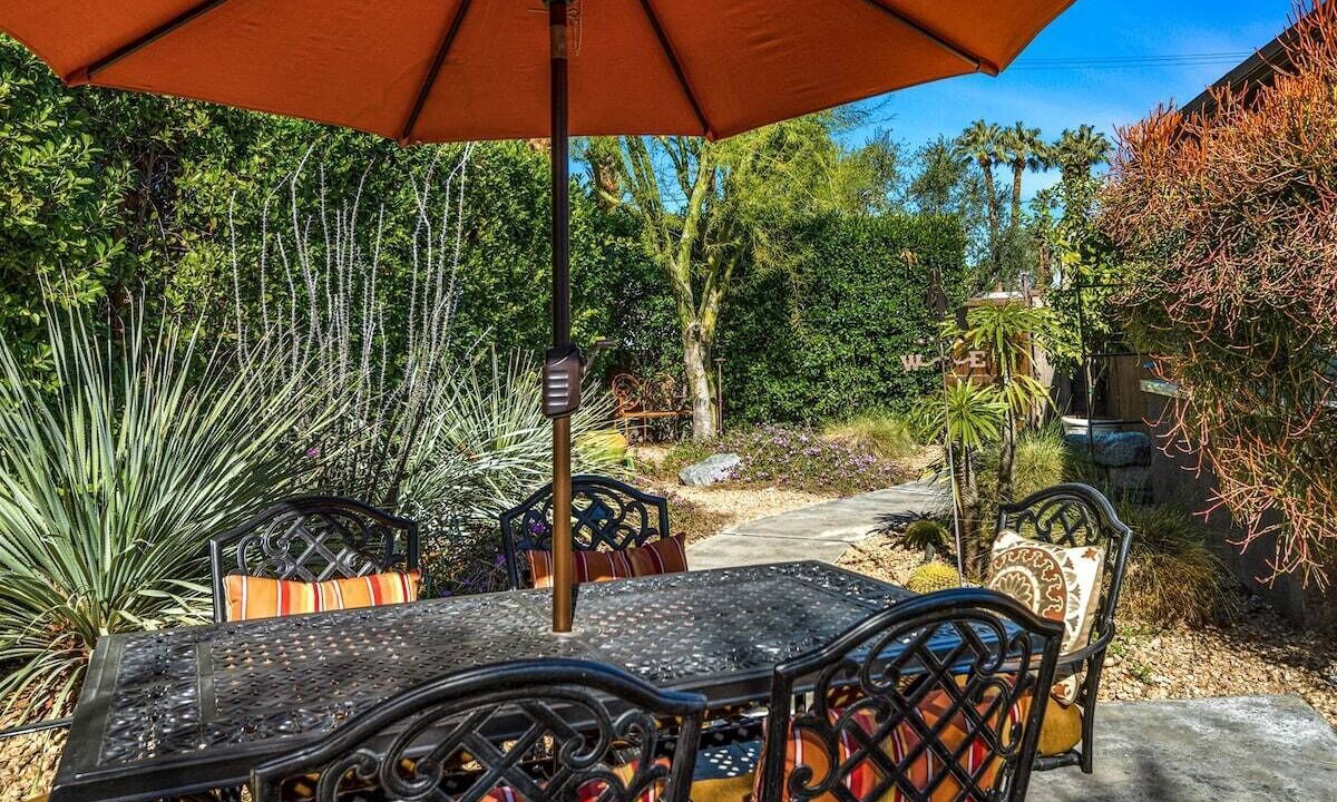 Photo of Outdoor in Tahquitz River Estates