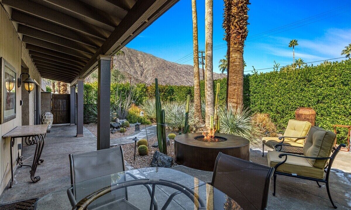 Photo of Outdoor in Tahquitz River Estates