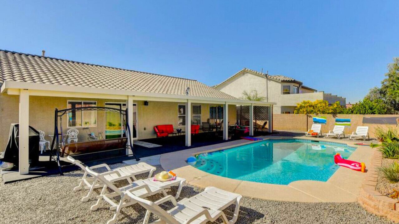 Photo of Outdoor in Sunrise Manor