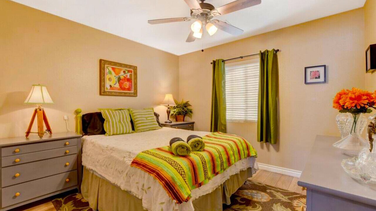 Photo of Bedroom in Sunrise Manor