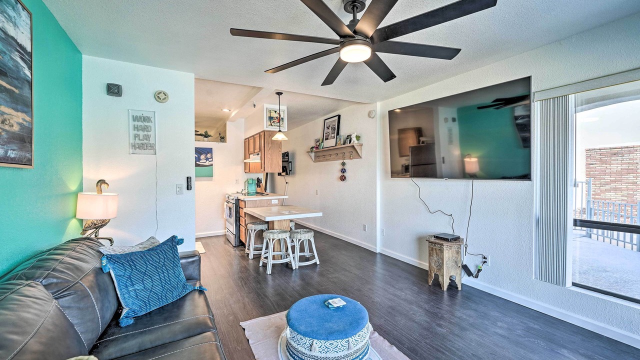Photo of Livingroom in Parker Strip