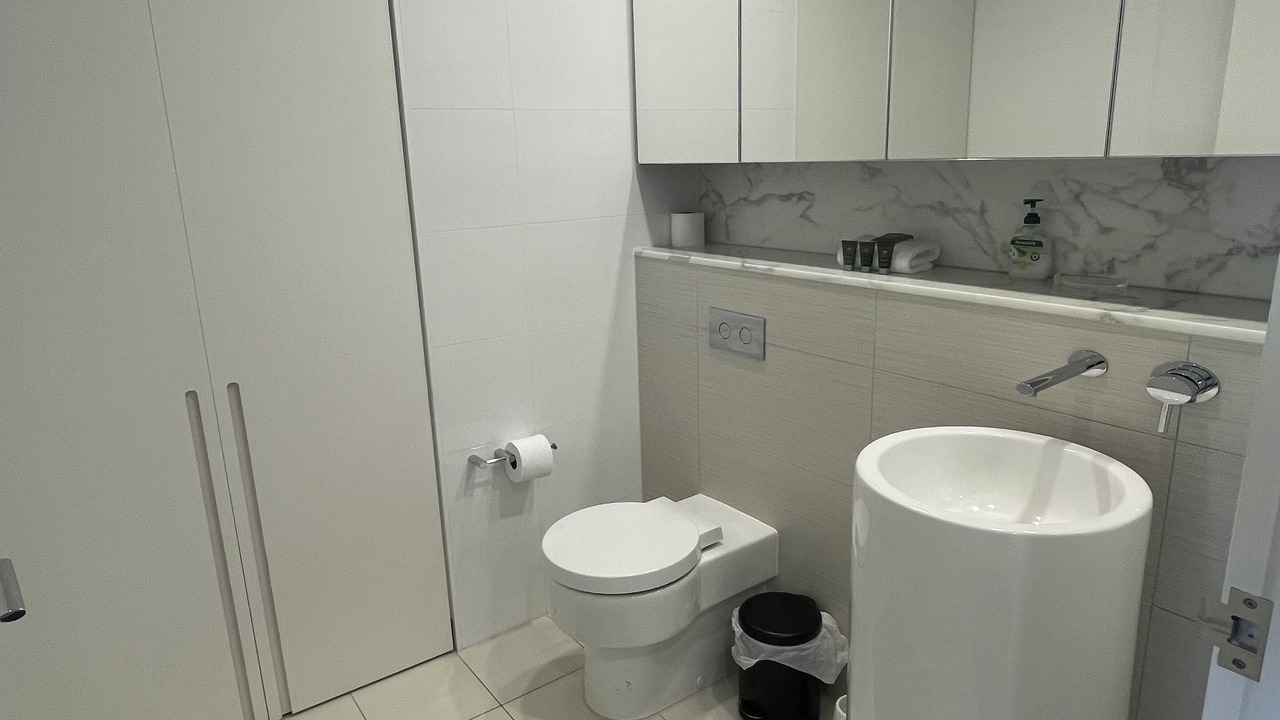 Photo of Bathroom in Broadbeach