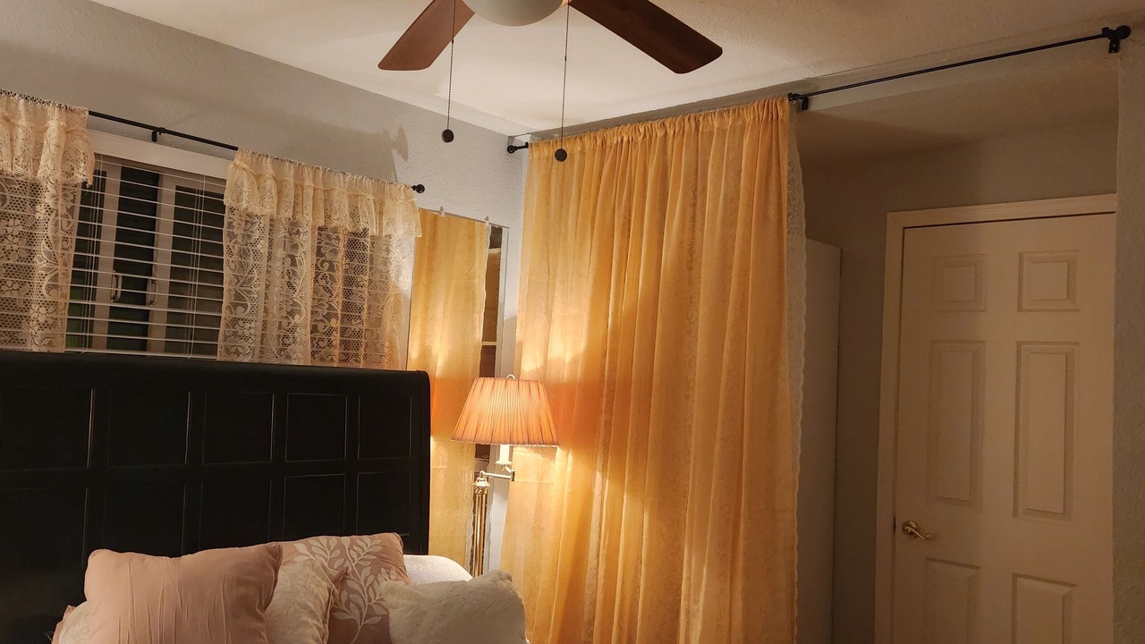 Photo of Bedroom in Lemon Grove