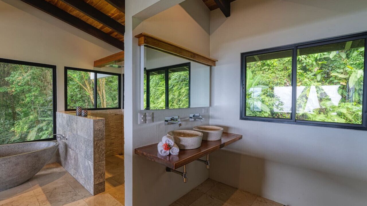 Photo of Bathroom in Ballena