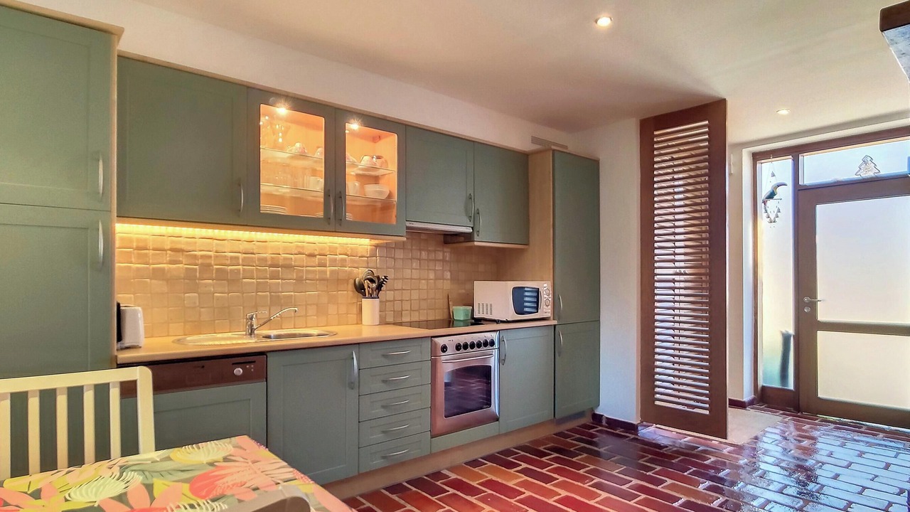 Photo of Kitchen in Monte Raposo