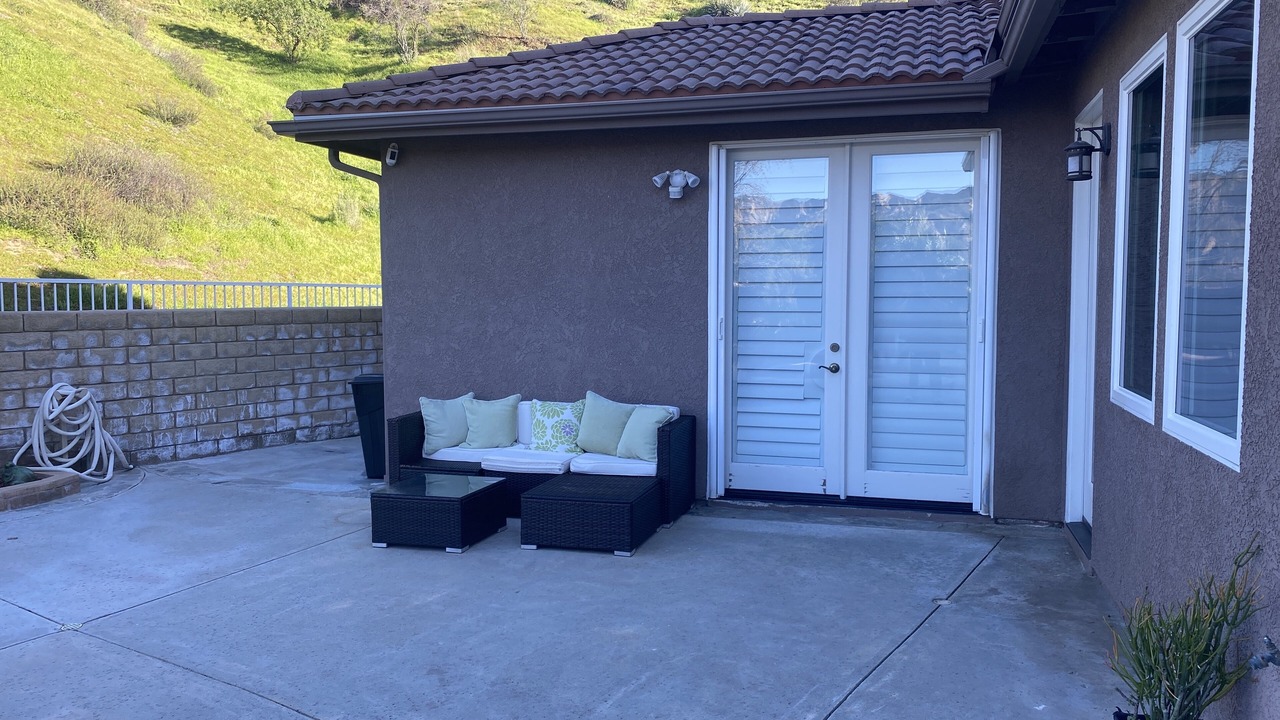Photo of Patio Balcony in Castaic