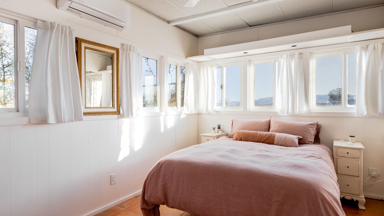 Photo of Bedroom in Twentynine Palms