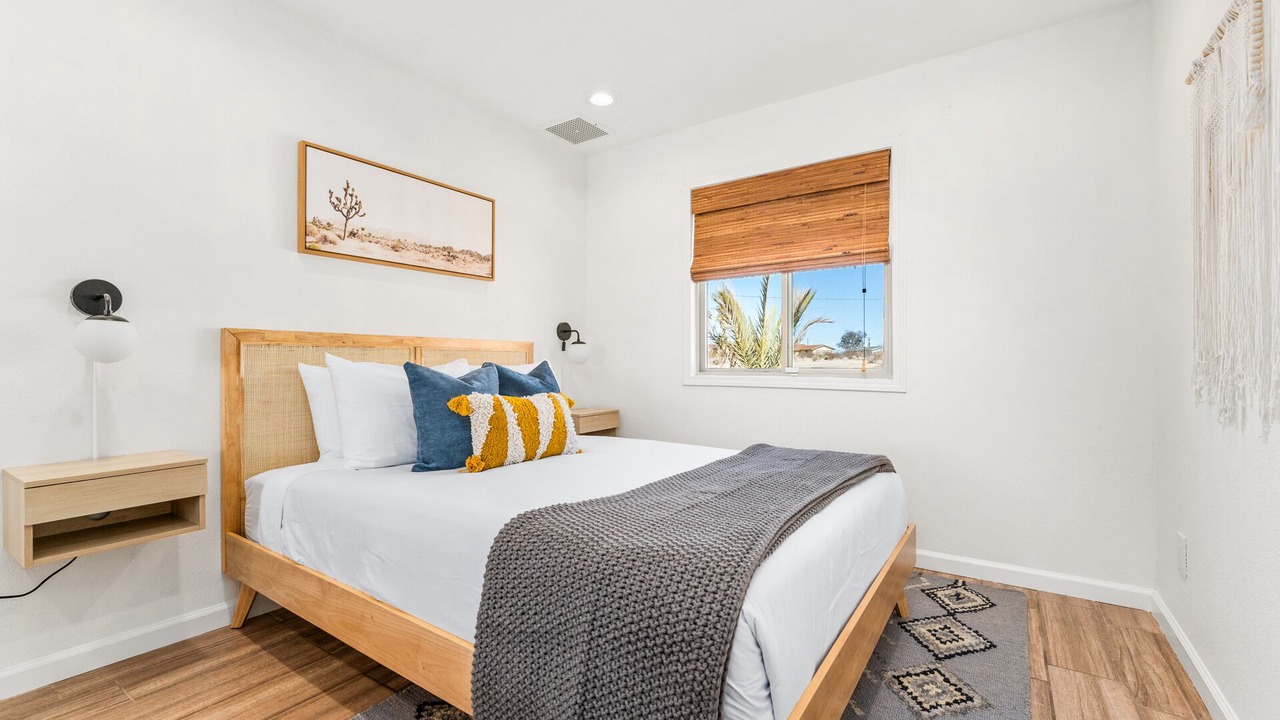 Photo of Bedroom in Twentynine Palms