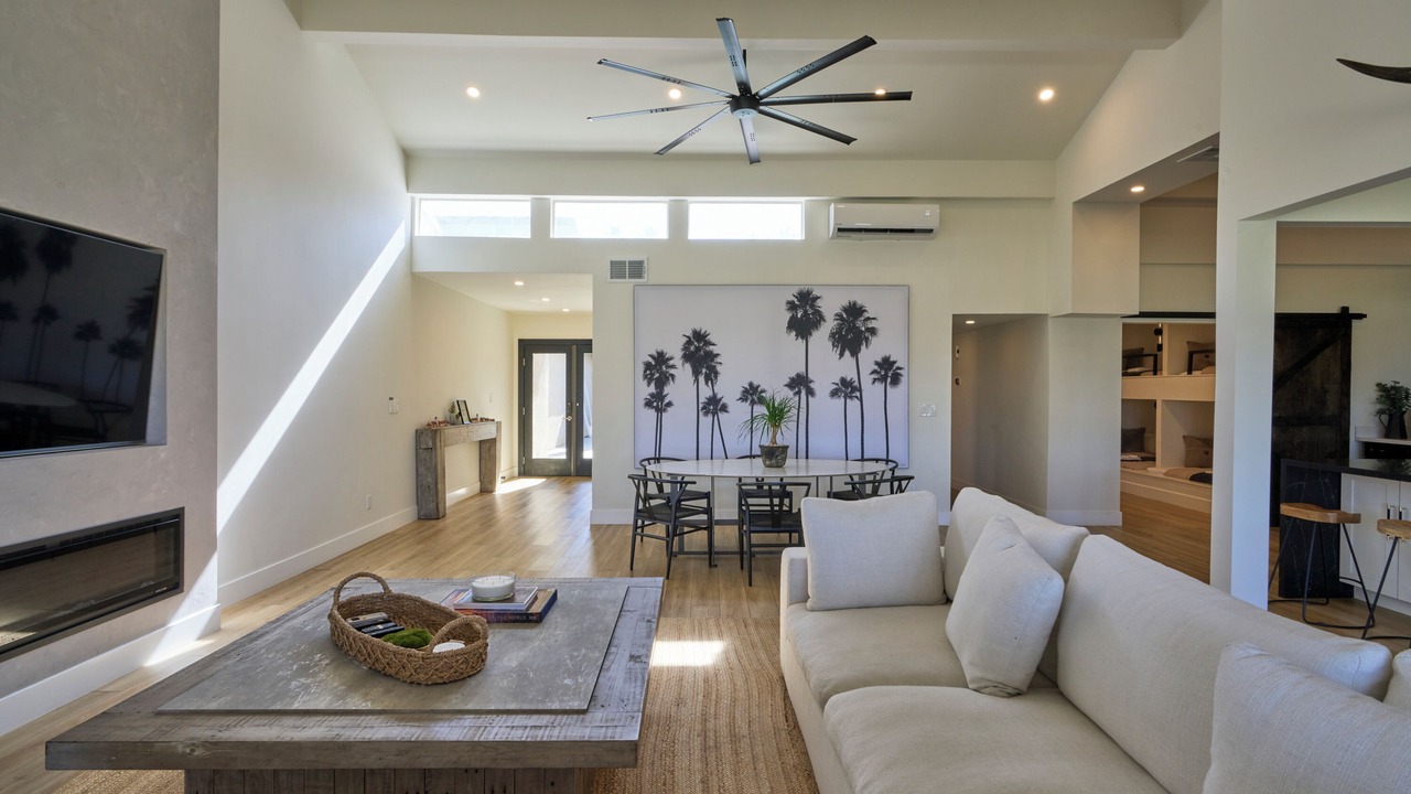 Photo of Livingroom in Rancho Mirage