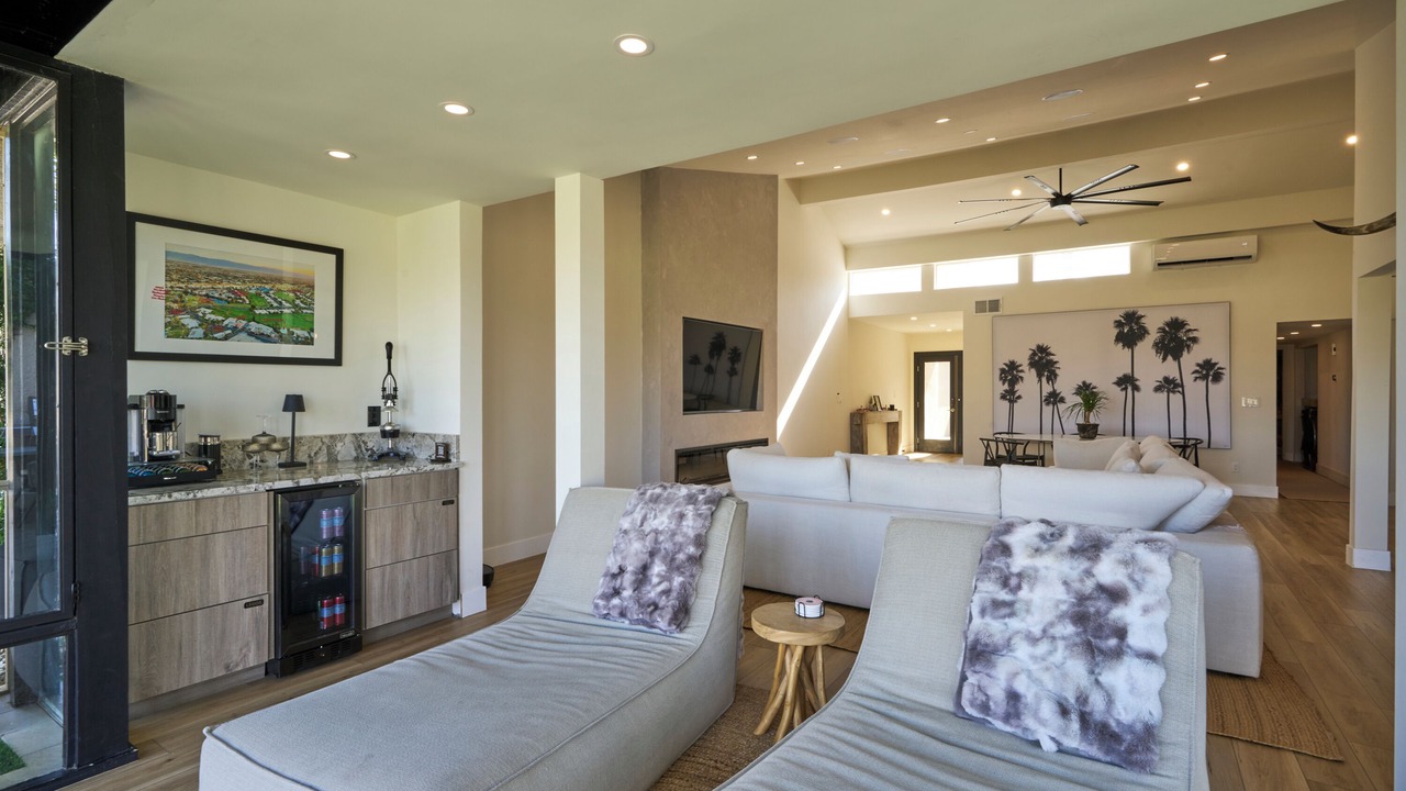 Photo of Livingroom in Rancho Mirage