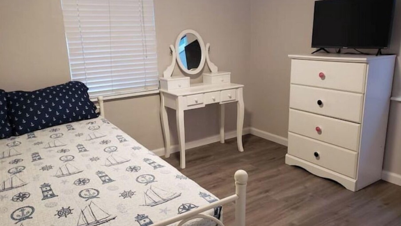 Photo of Bedroom in Grover Beach