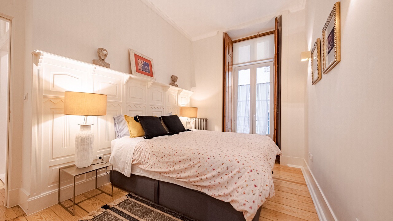 Photo of Bedroom in Baixa