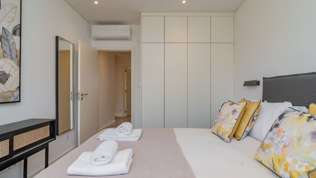 Photo of Bedroom in Oeiras