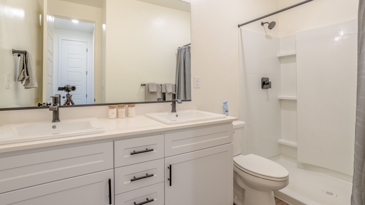 Photo of Bathroom in Visalia