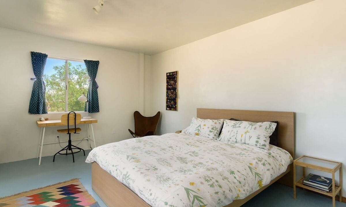 Photo of Bedroom in Twentynine Palms