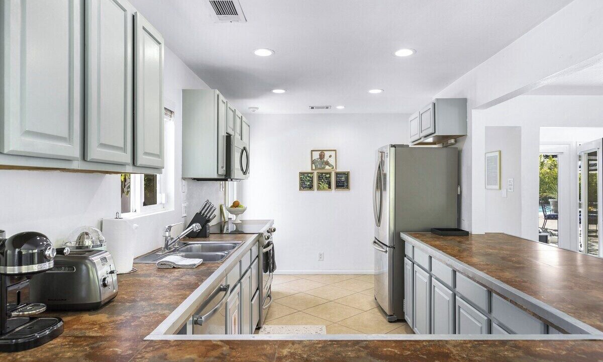 Photo of Kitchen in Tahquitz River Estates