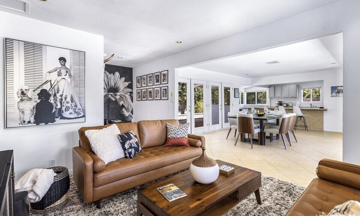 Photo of Livingroom in Tahquitz River Estates