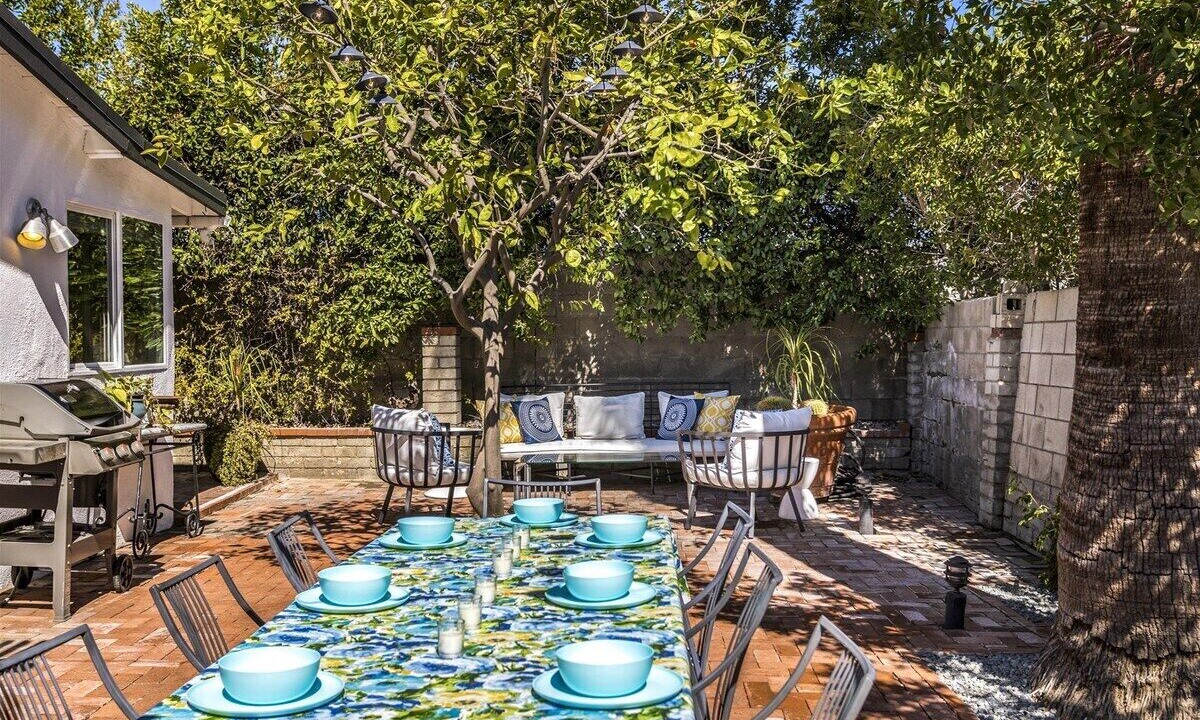 Photo of Outdoor in Tahquitz River Estates
