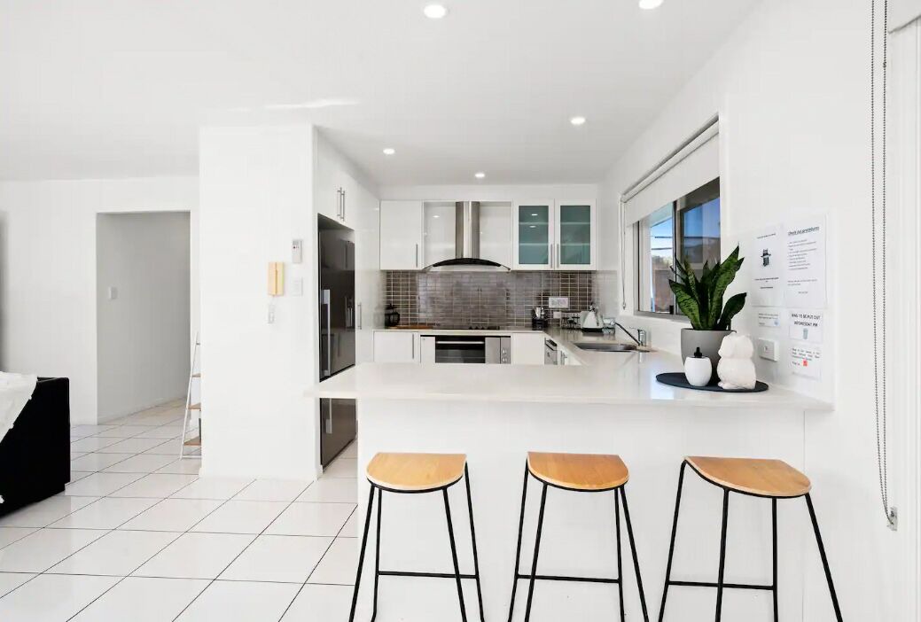 Photo of Kitchen in Mermaid Waters