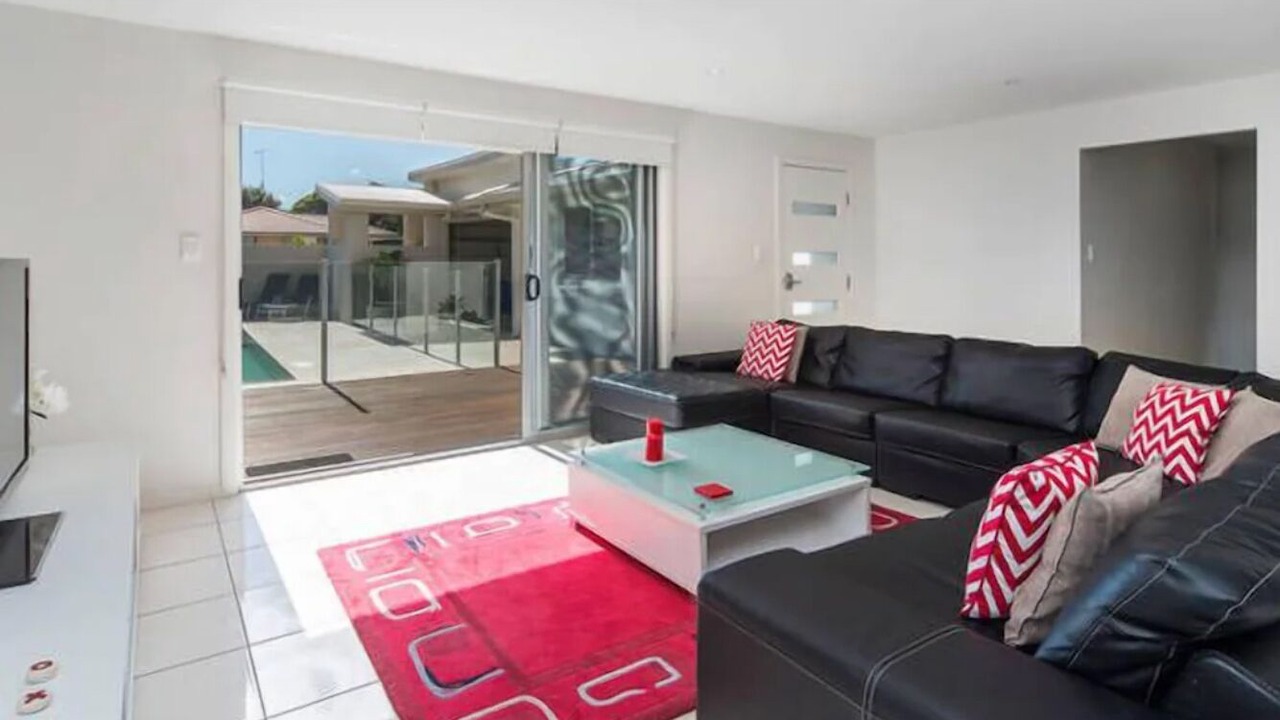 Photo of Livingroom in Mermaid Waters