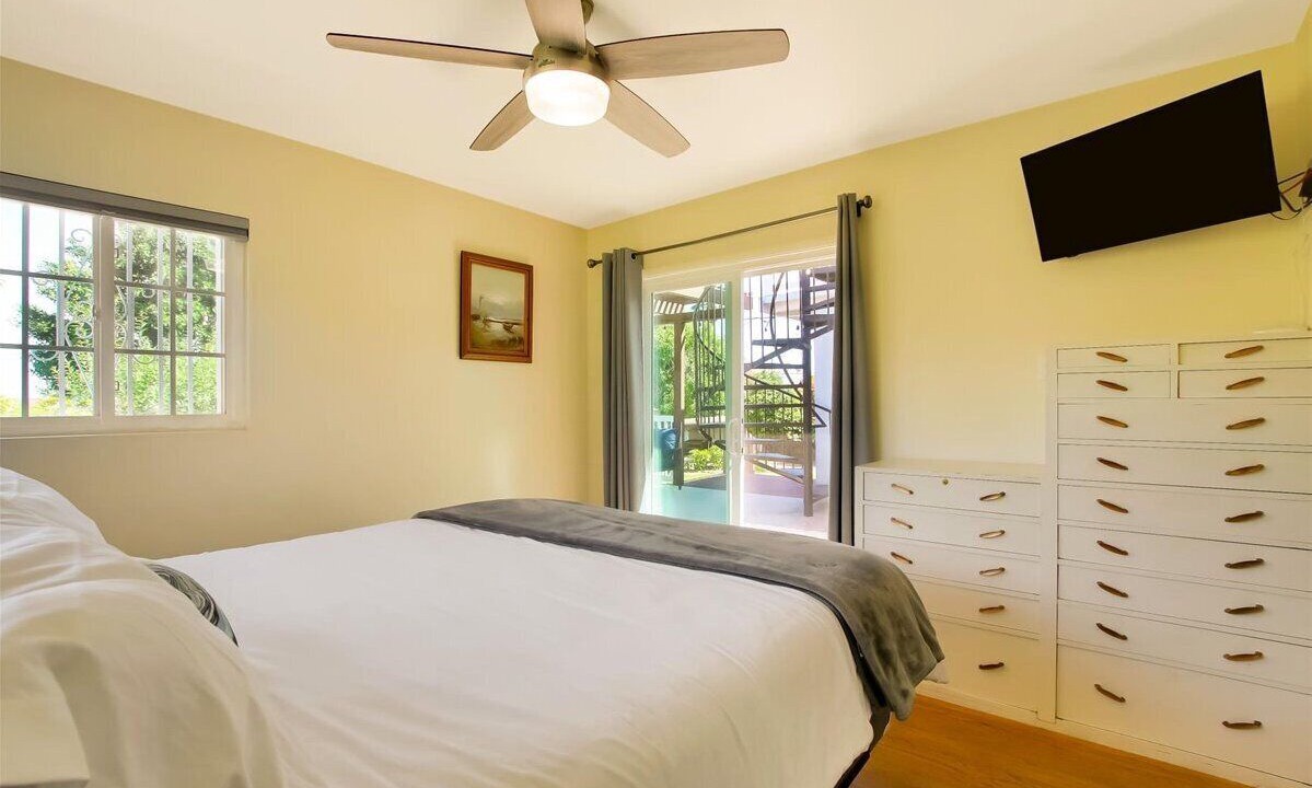 Photo of Bedroom in East Mesa