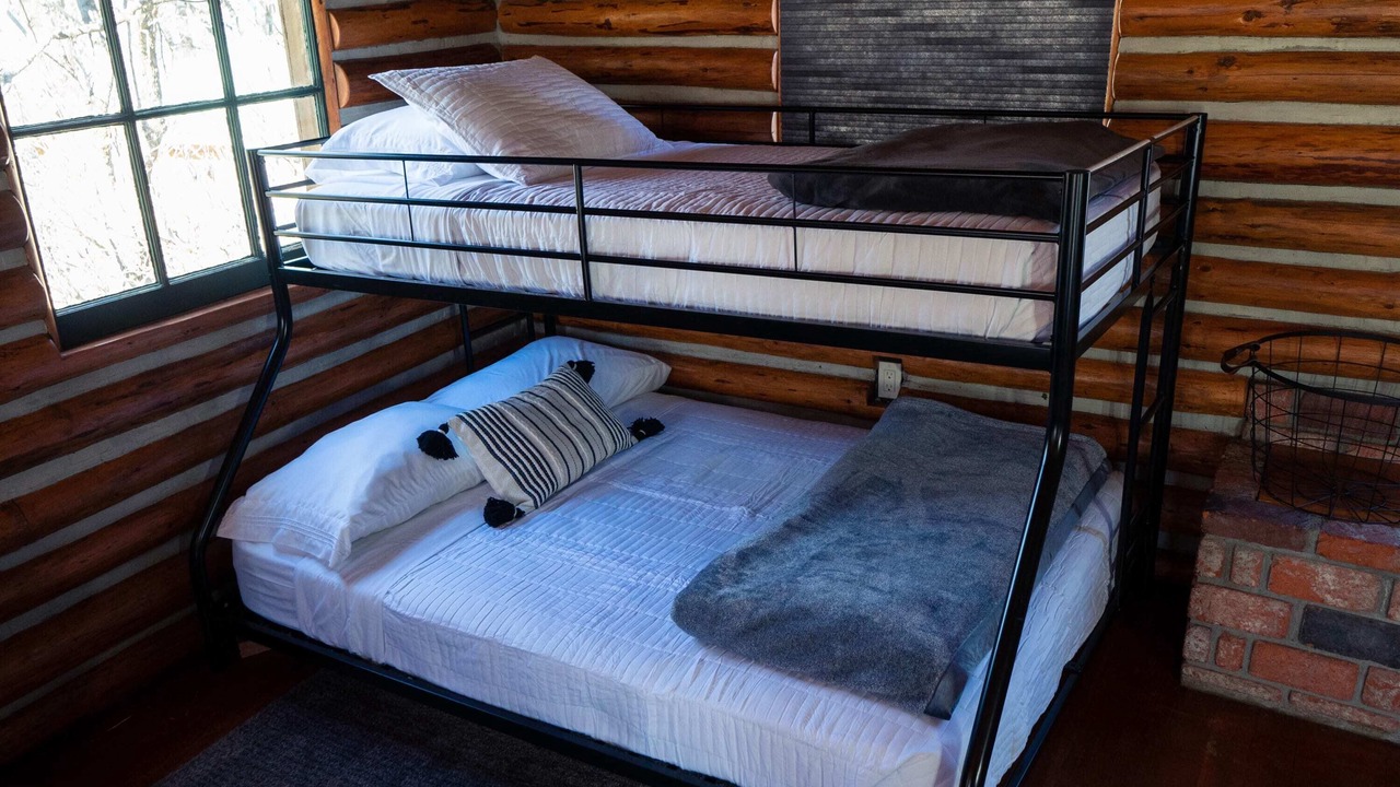 Photo of Bedroom in Mount Laguna
