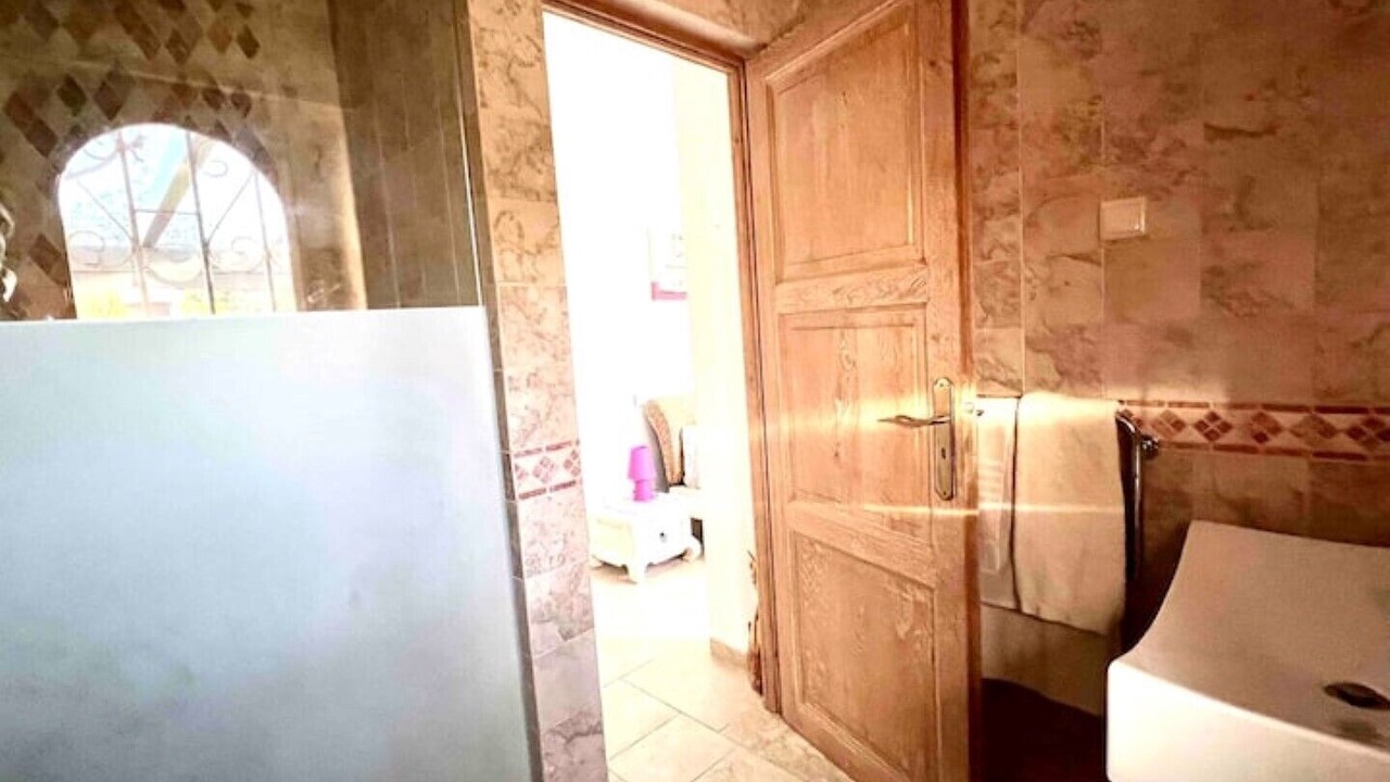 Photo of Bathroom in Almancil