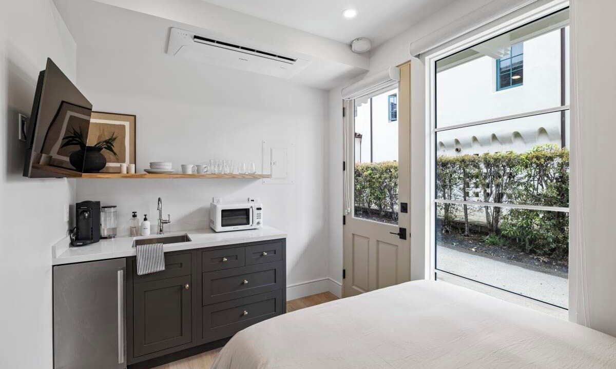 Photo of Bedroom in Laguna