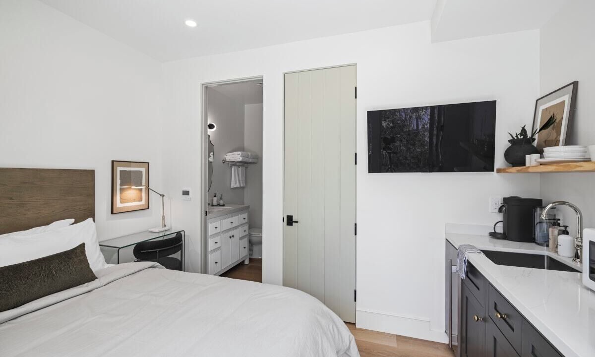 Photo of Bedroom in Laguna