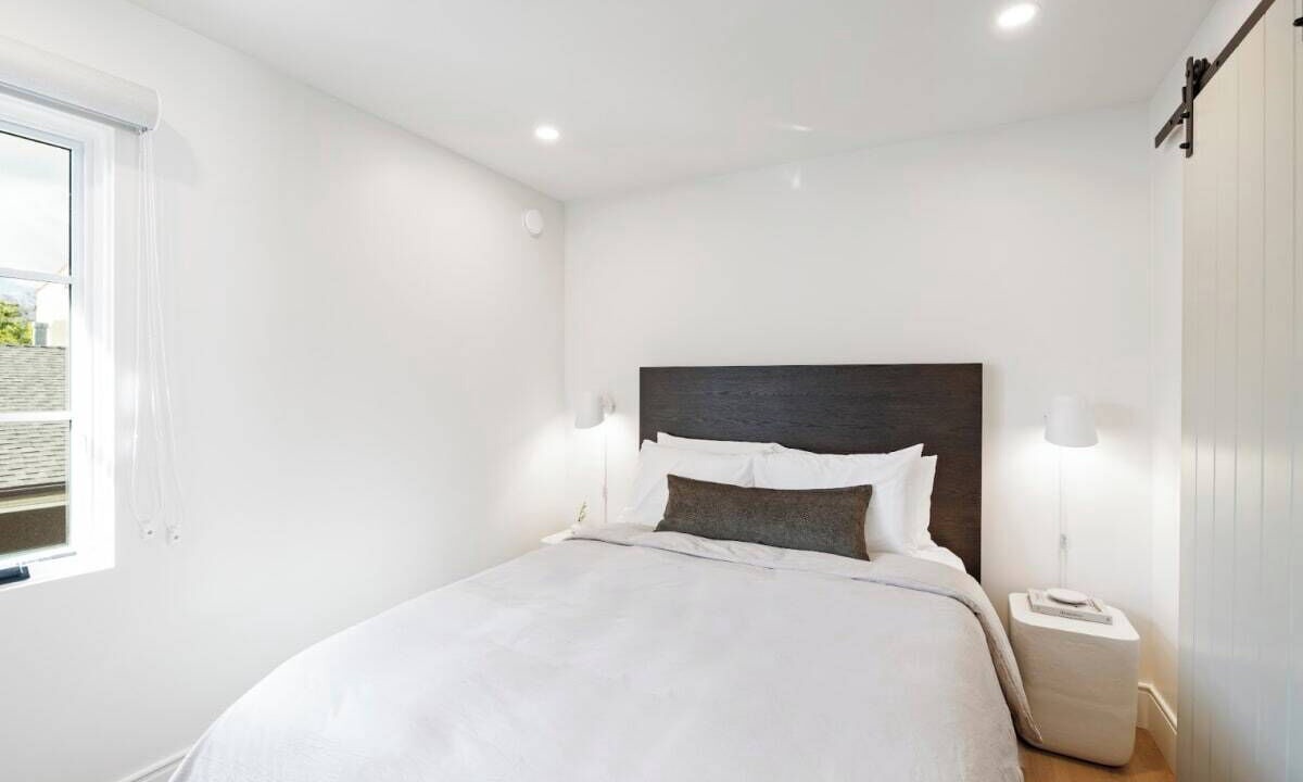 Photo of Bedroom in Laguna