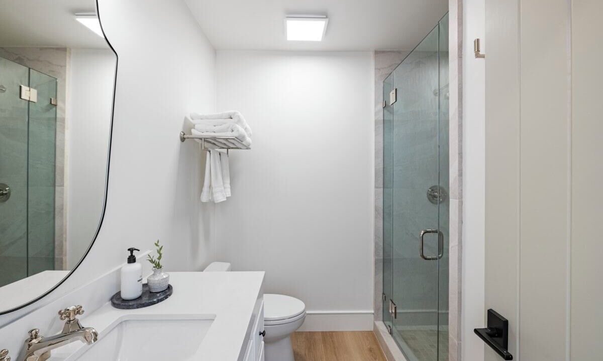 Photo of Bathroom in Laguna