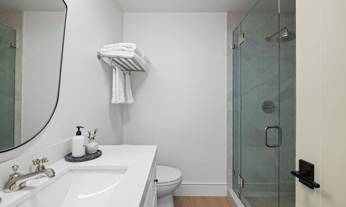 Photo of Bathroom in Laguna