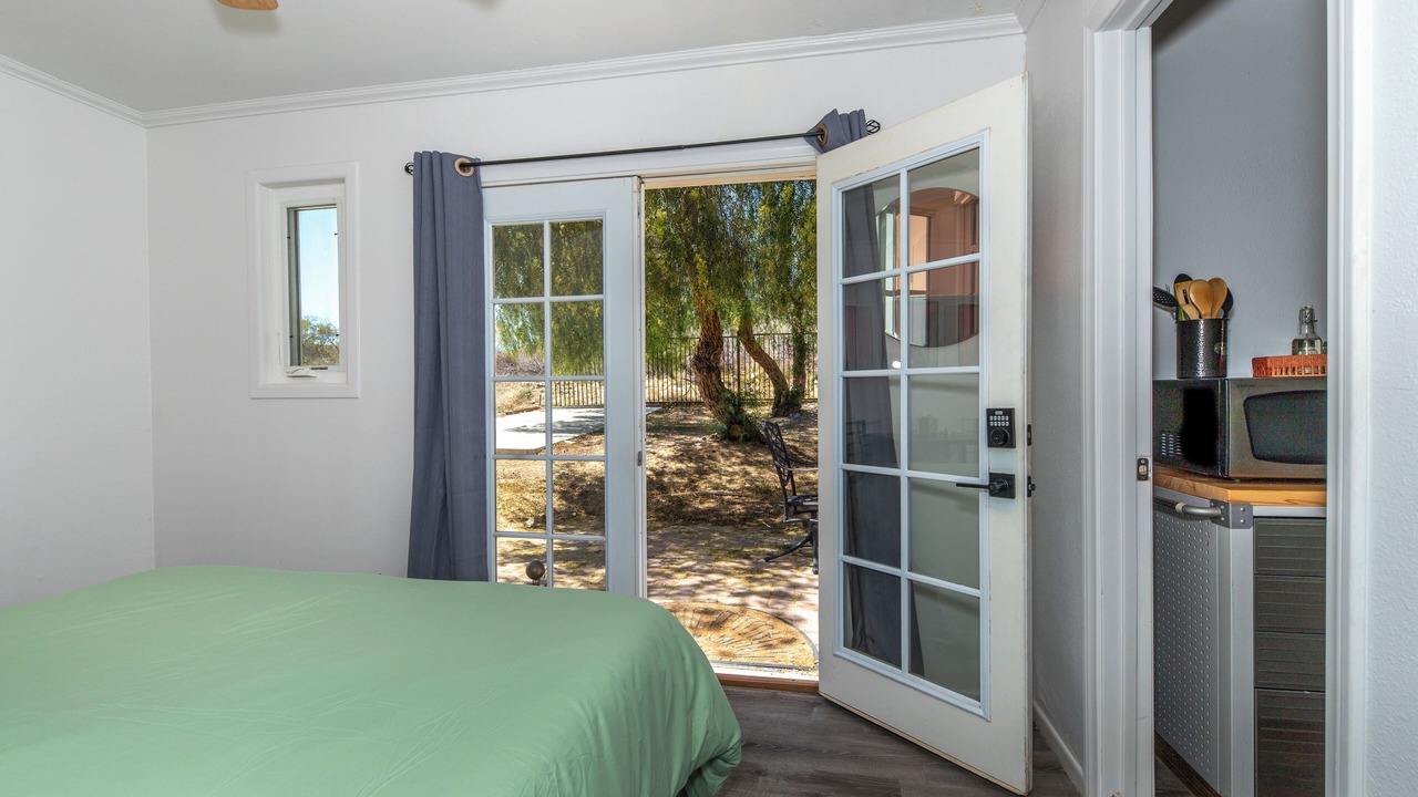 Photo of Bedroom in Morongo Valley