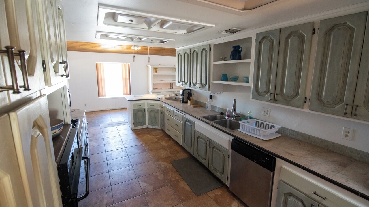 Photo of Kitchen in Morongo Valley