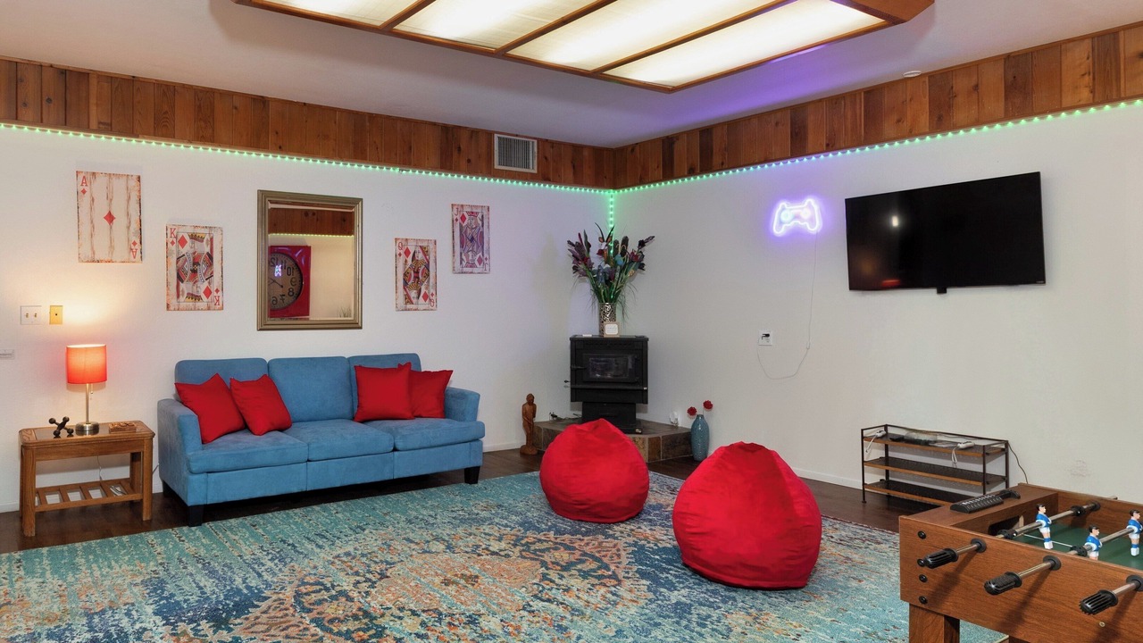 Photo of Bedroom in Morongo Valley