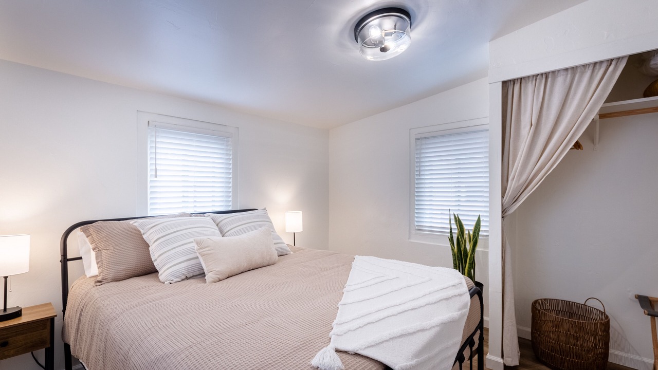 Photo of Bedroom in Downtown