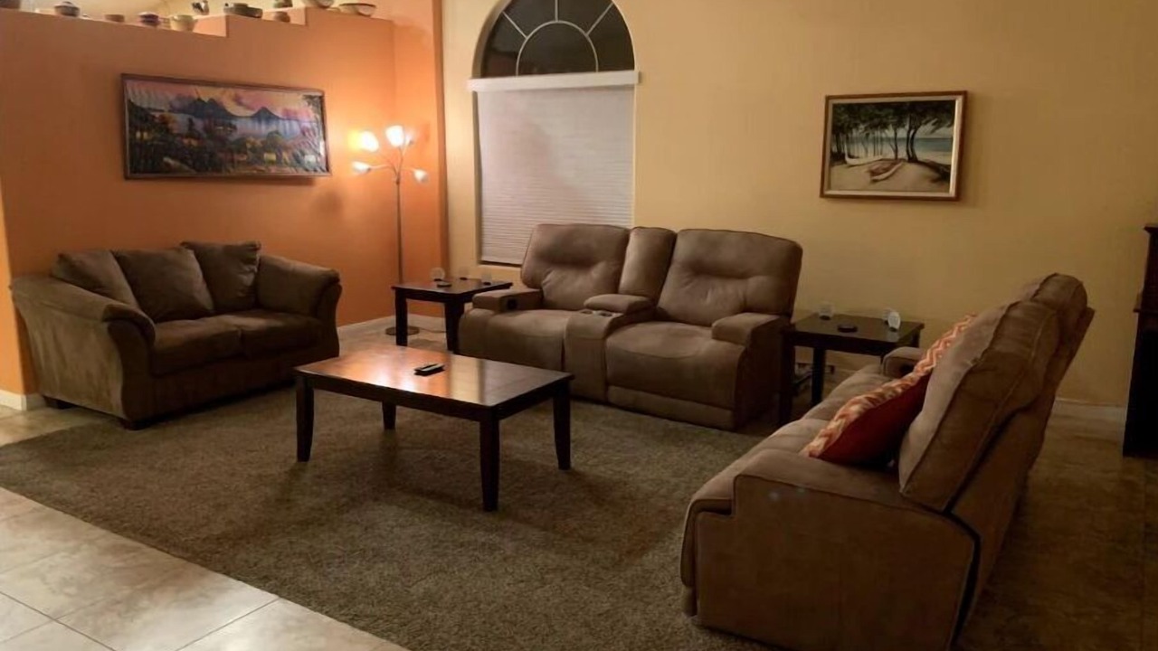 Photo of Livingroom in Sunrise Manor