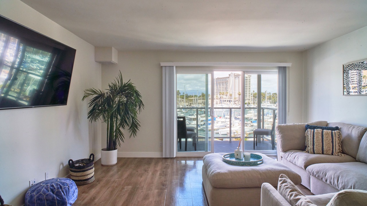 Photo of Livingroom in Marina del Rey