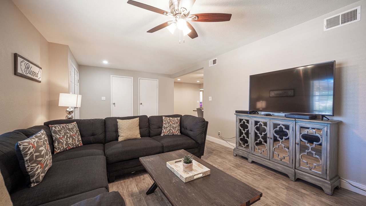 Photo of Livingroom in Winchester